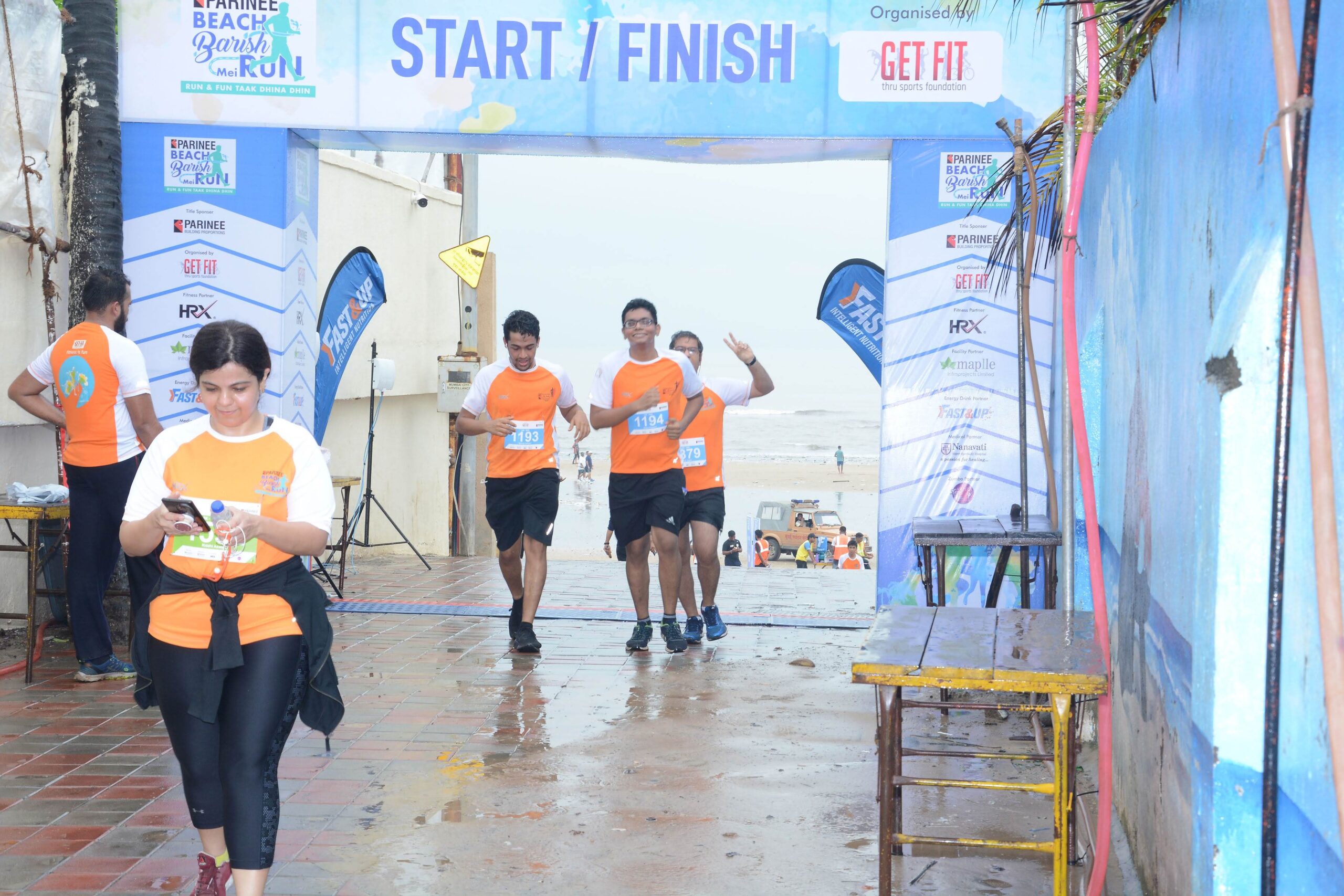 Beach-Barish-Mei-Run-21