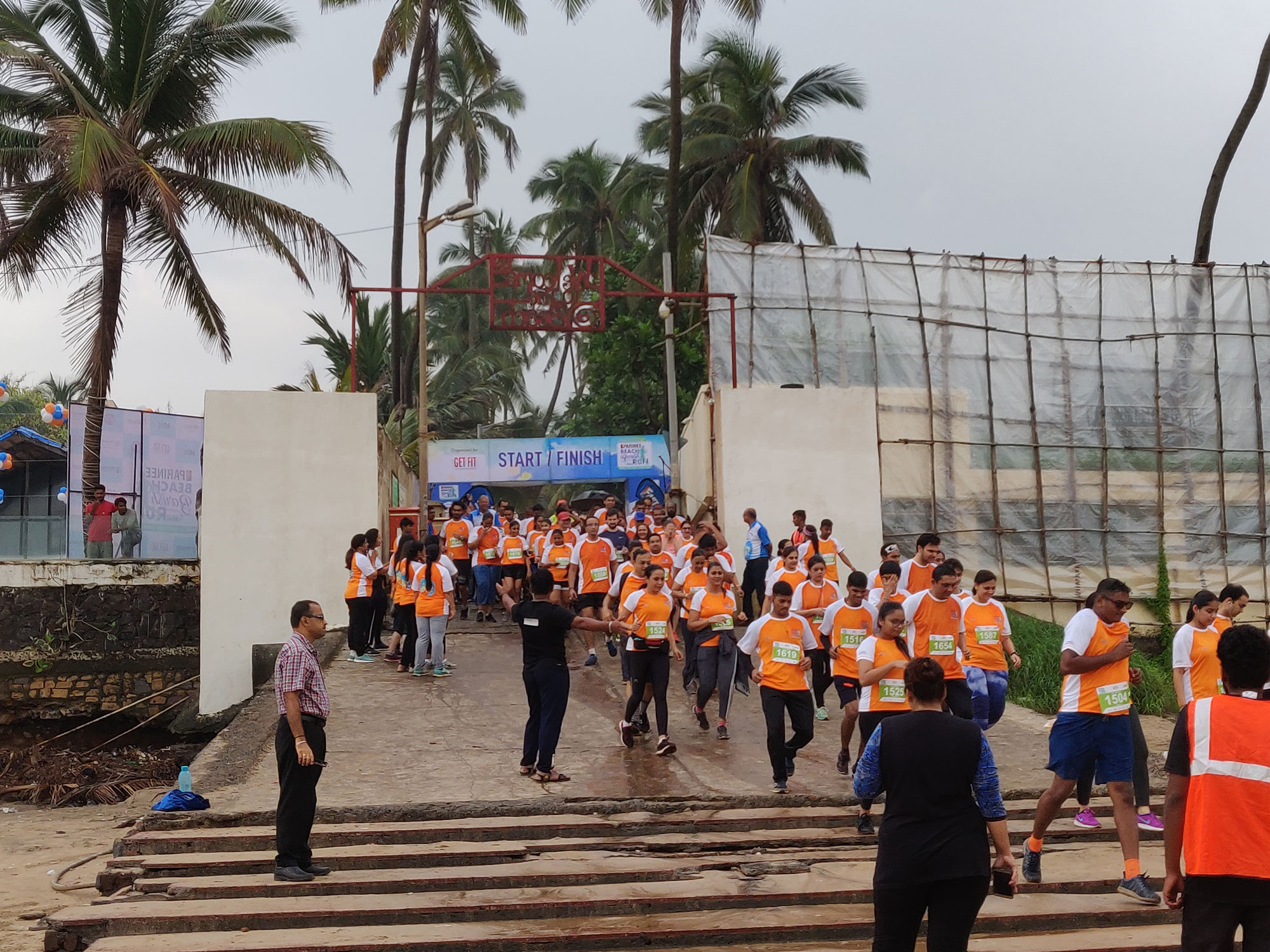 Beach-Barish-Mei-Run-4